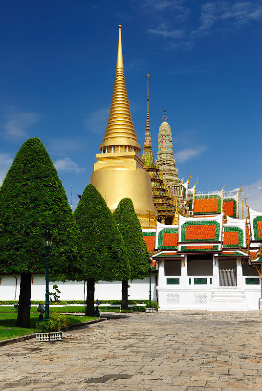 窟phra kaew